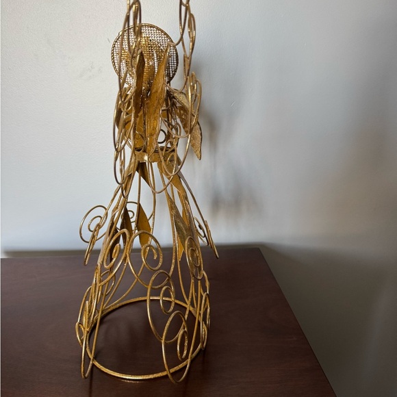 Gold Angel Sculpture tree topper, Candle holder, decorative piece. - Picture 5 of 6